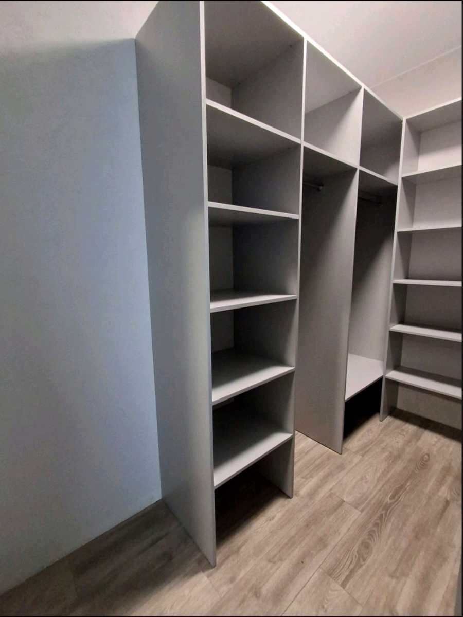 1878929745645511