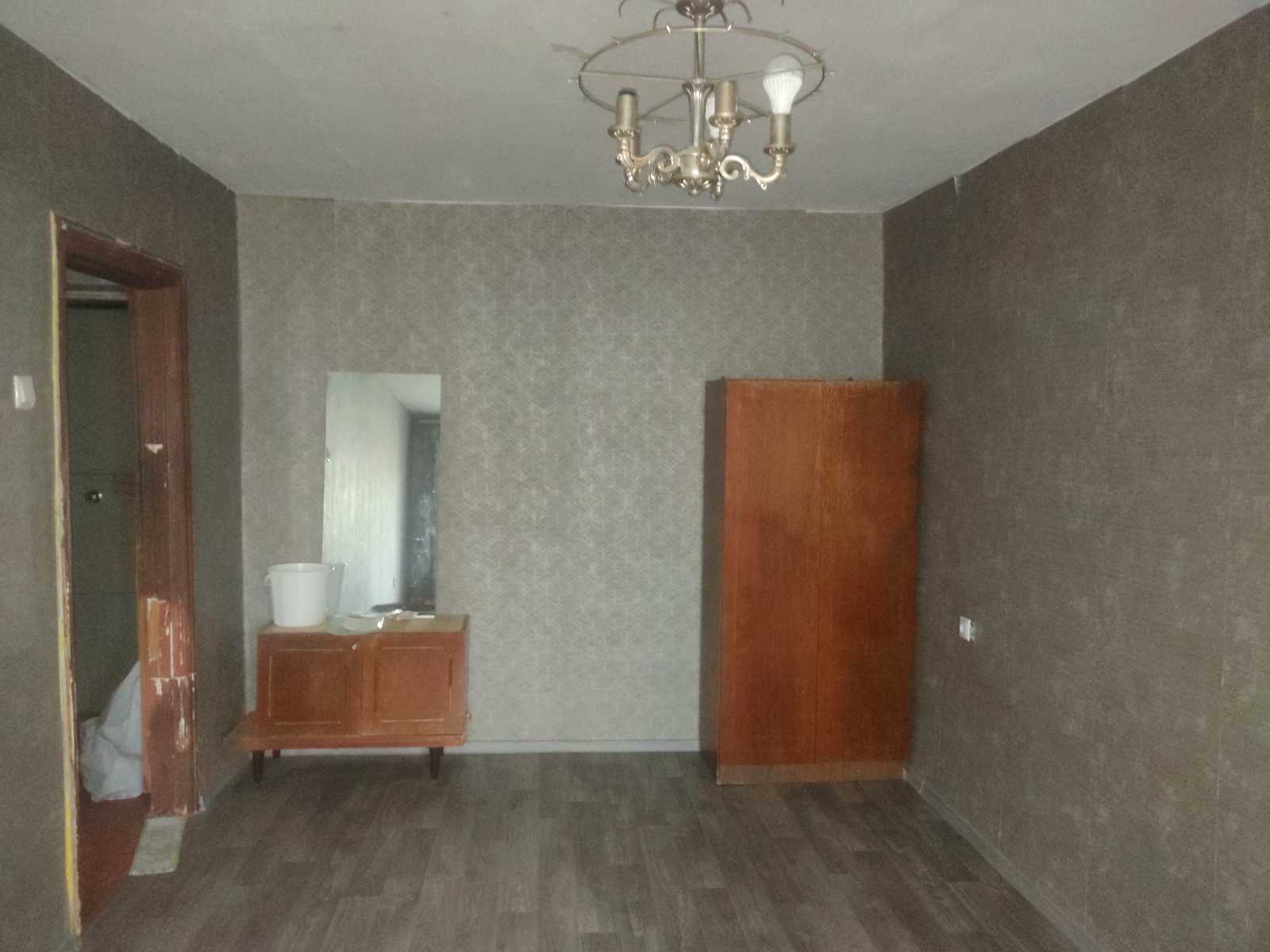 1878929765831600