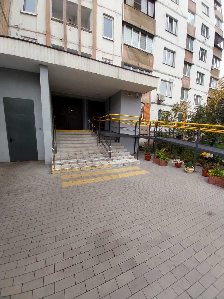1878930166735809