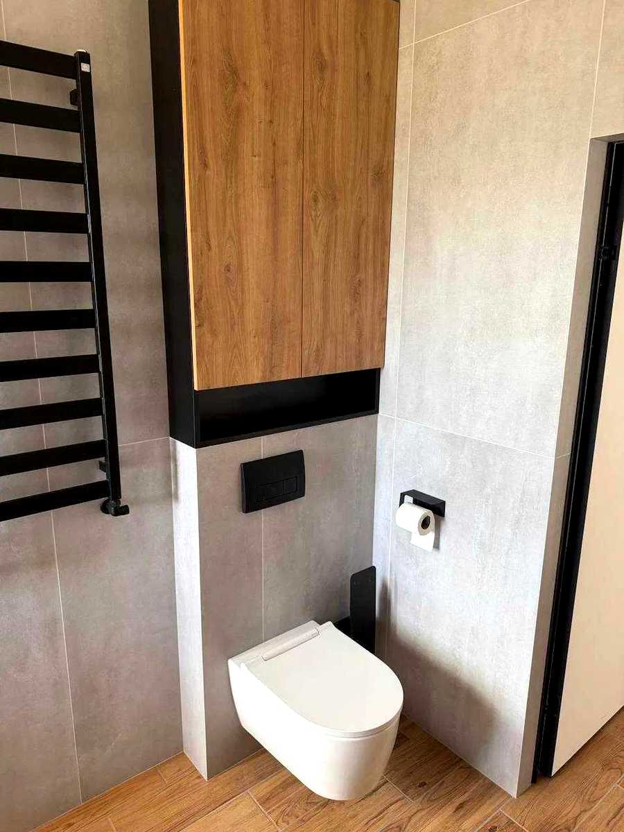 1878930292995736