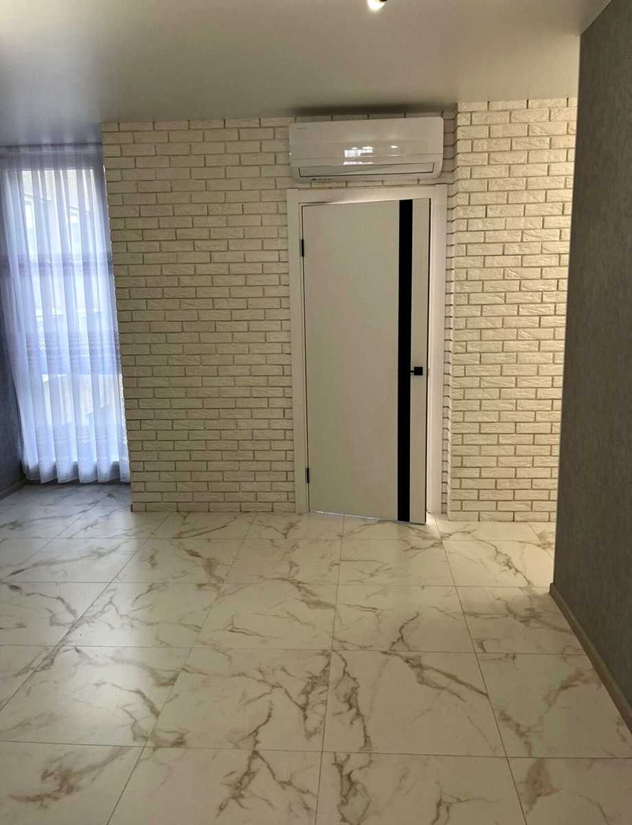 1878930400971598