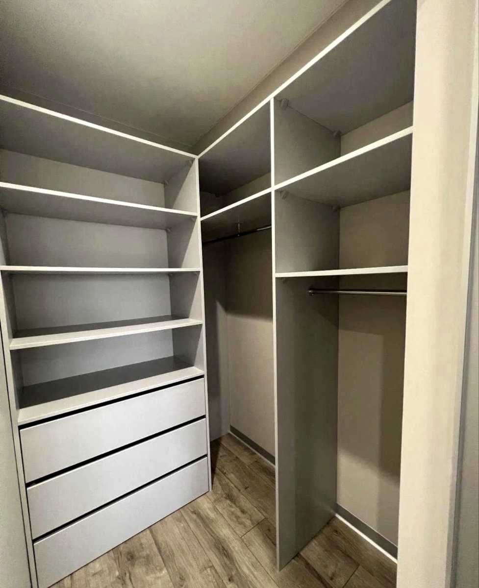 1878930588190016