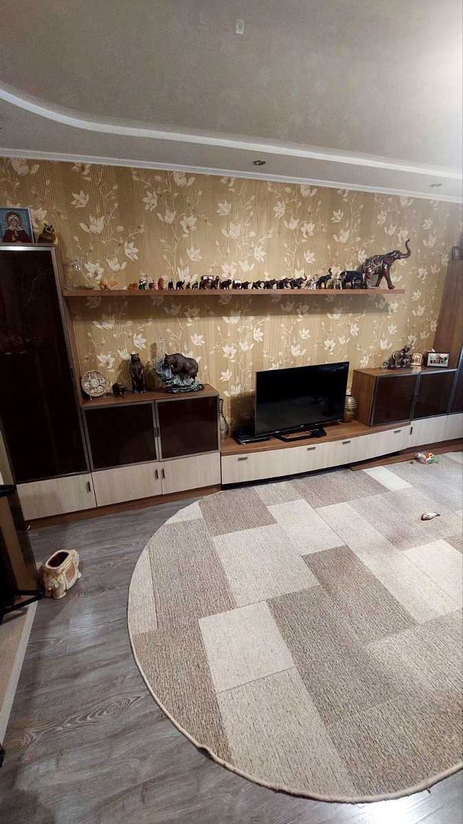 1878931211039459