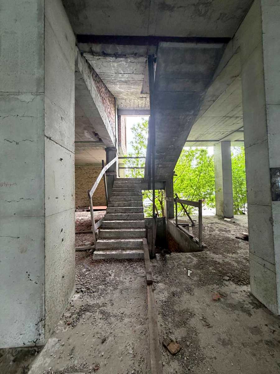 1878931363953913