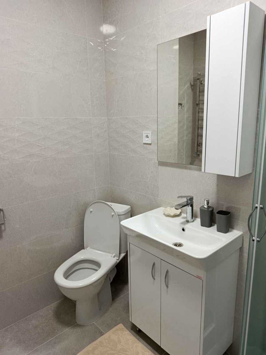 1878931640371921