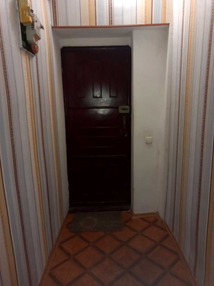1878935345484062
