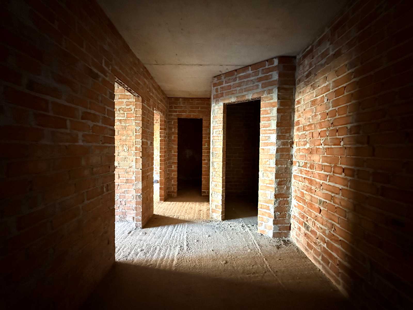 1878935868460839