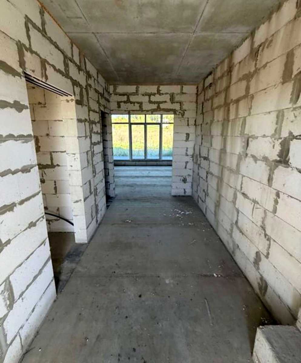 1878936513160929