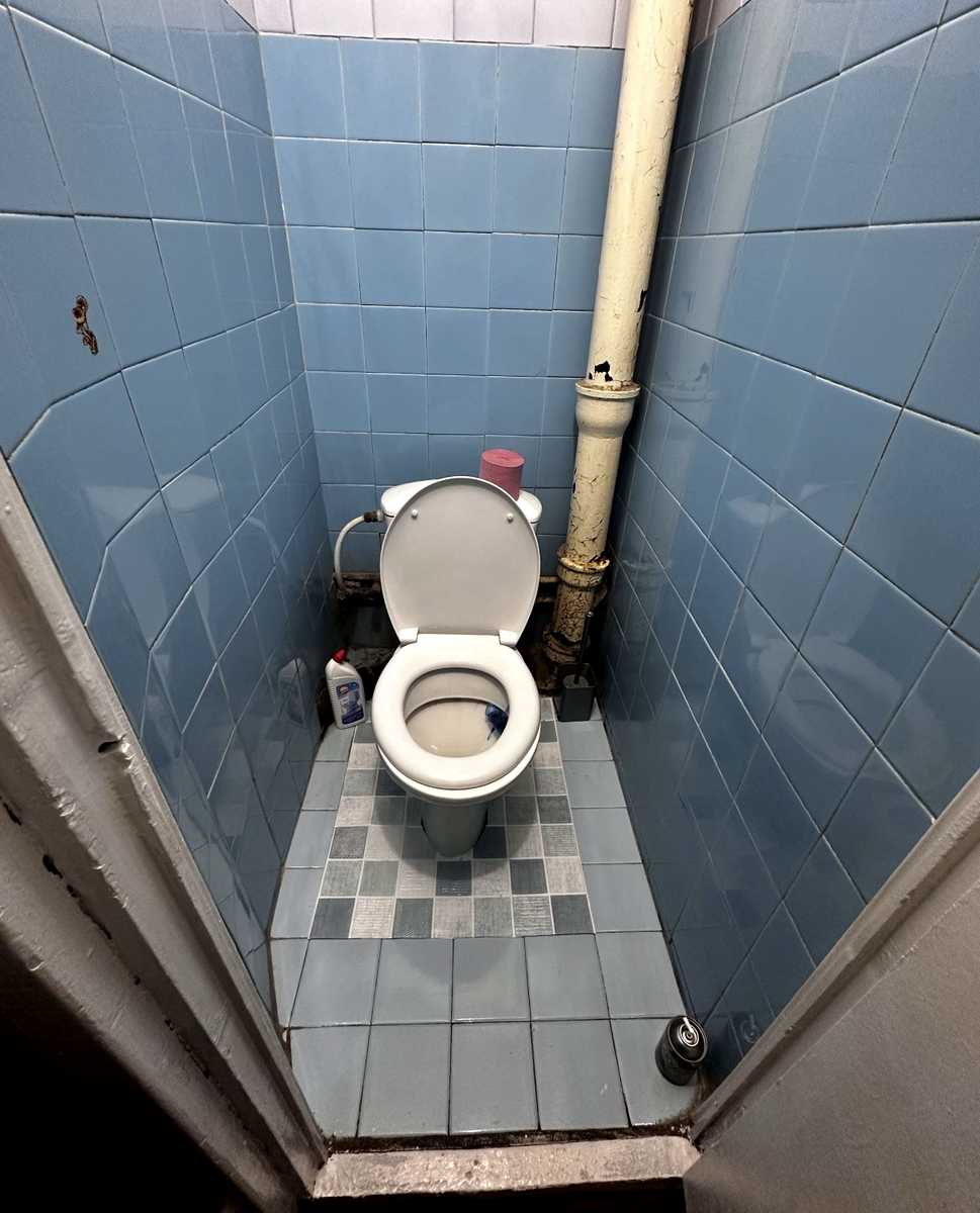 1878936613178720