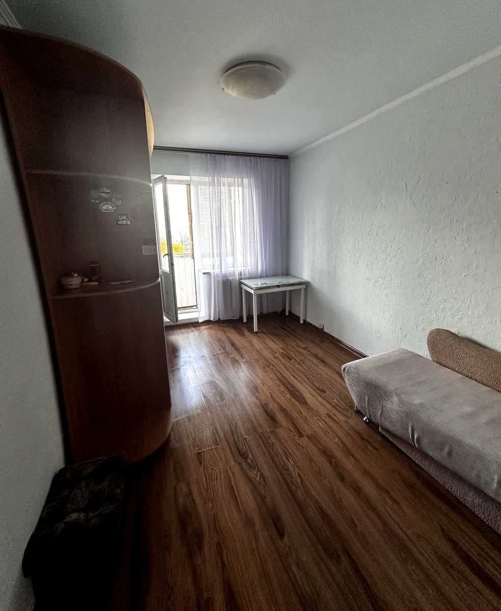 1878936661790142
