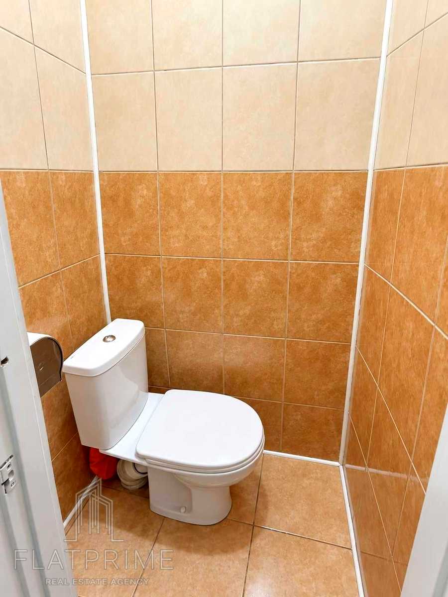 1878936676570018