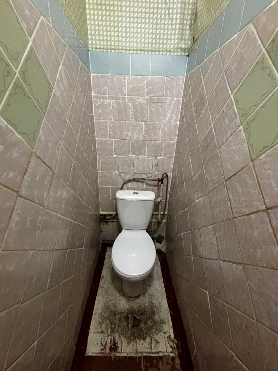 1878936683073942