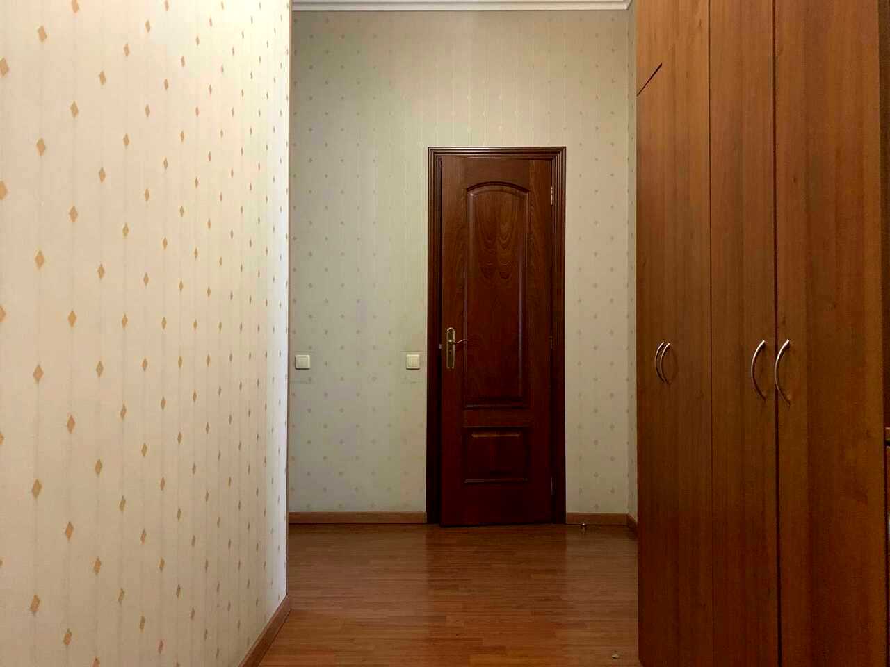 1878936849261001