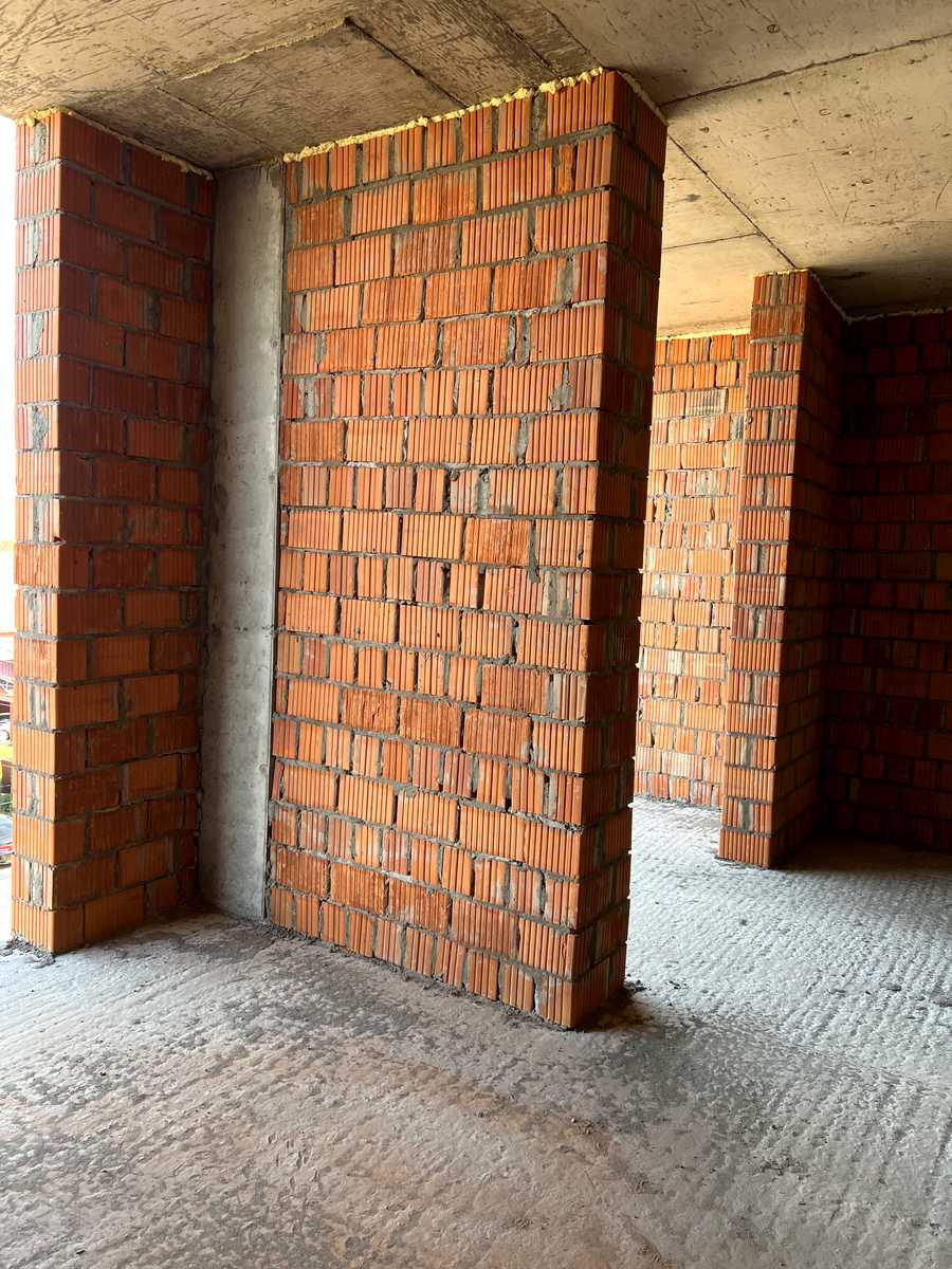 1878937033730281