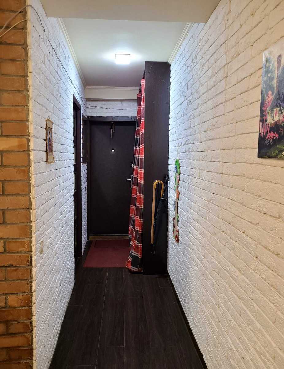 1878937200271184