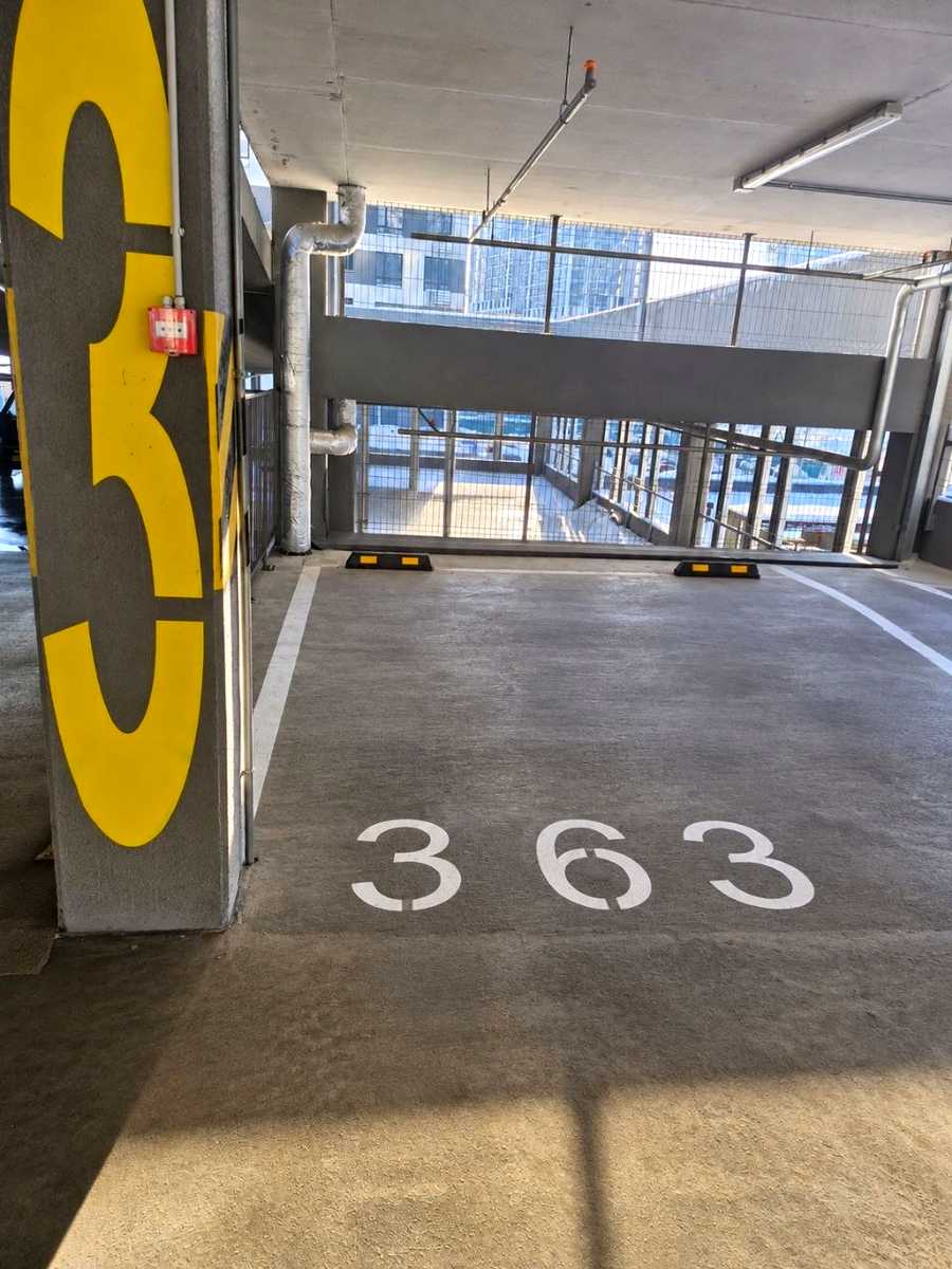 1878937620096808