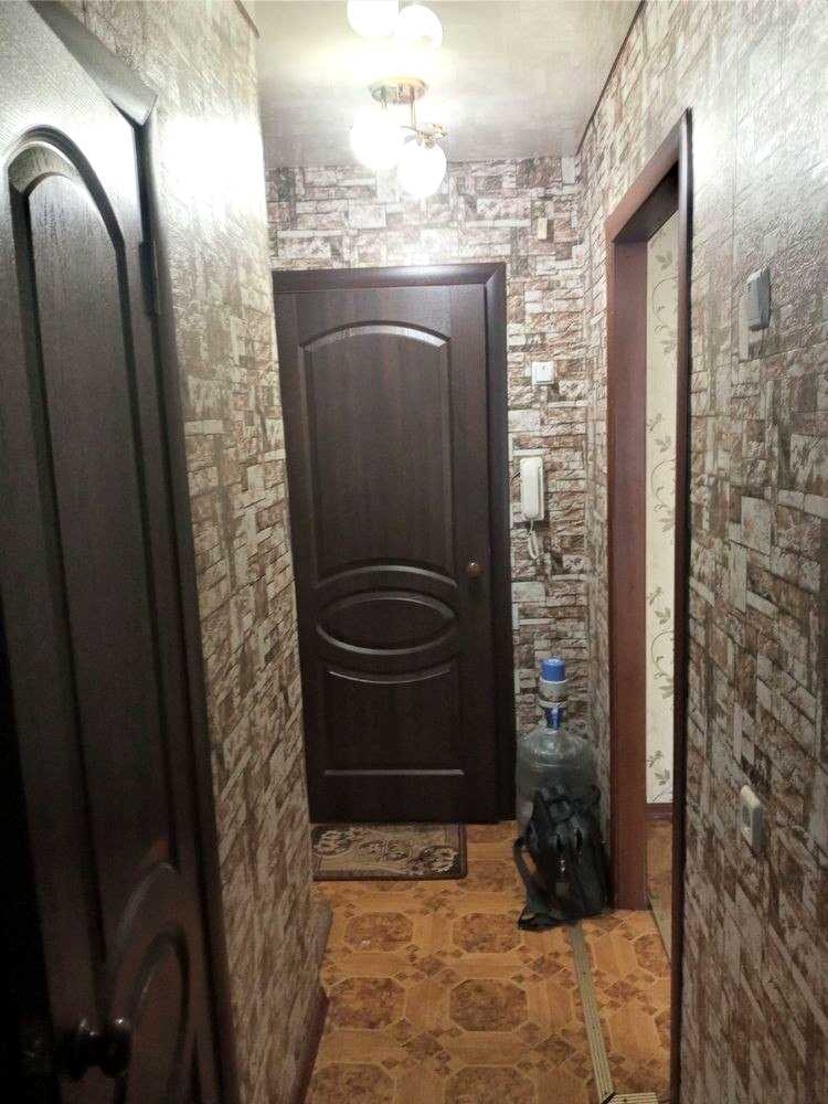 1878938823807142
