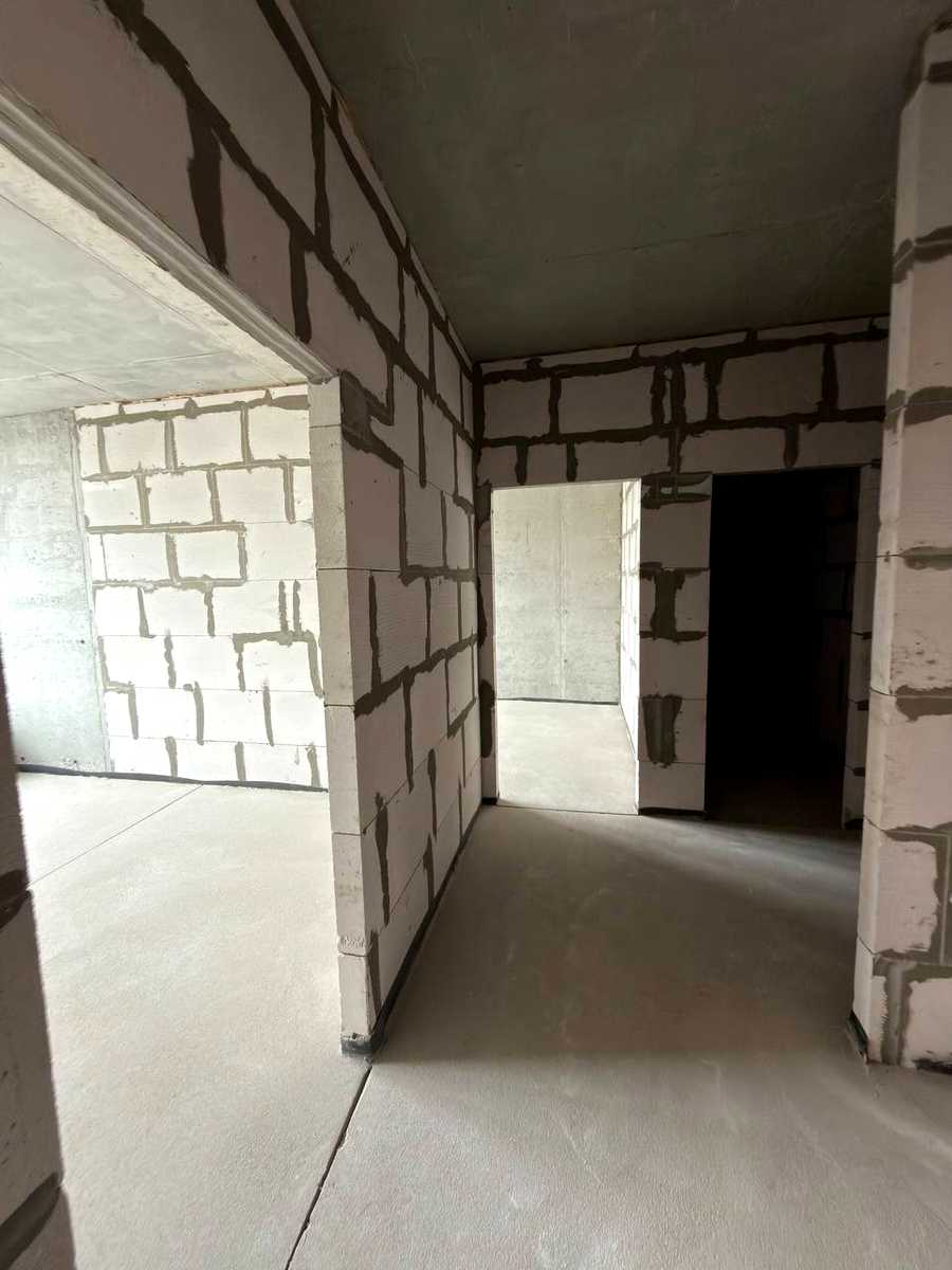 1878940765648353