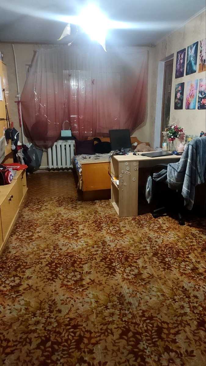 1878941429780154