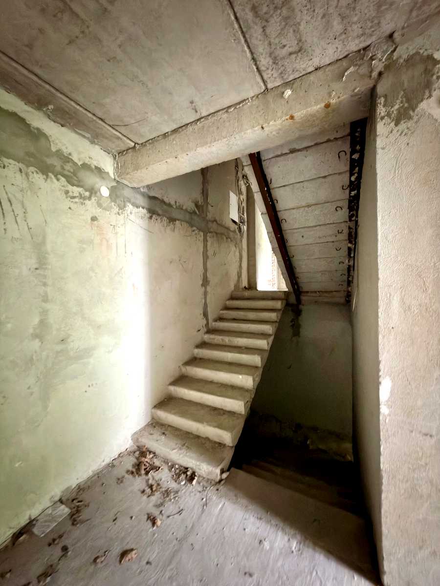 1878941916387801