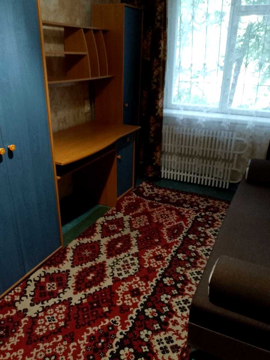 1878942049379488