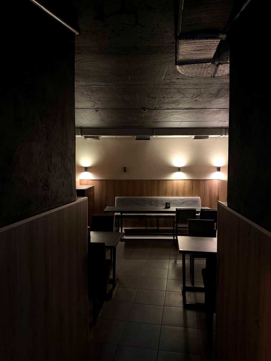 1878942271570505
