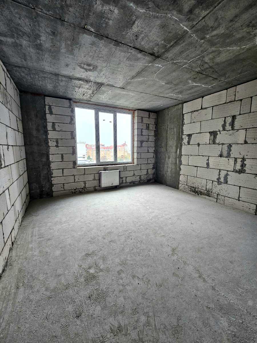 1878942579261883