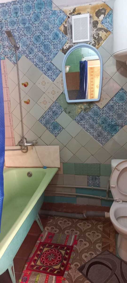 1878942748038389