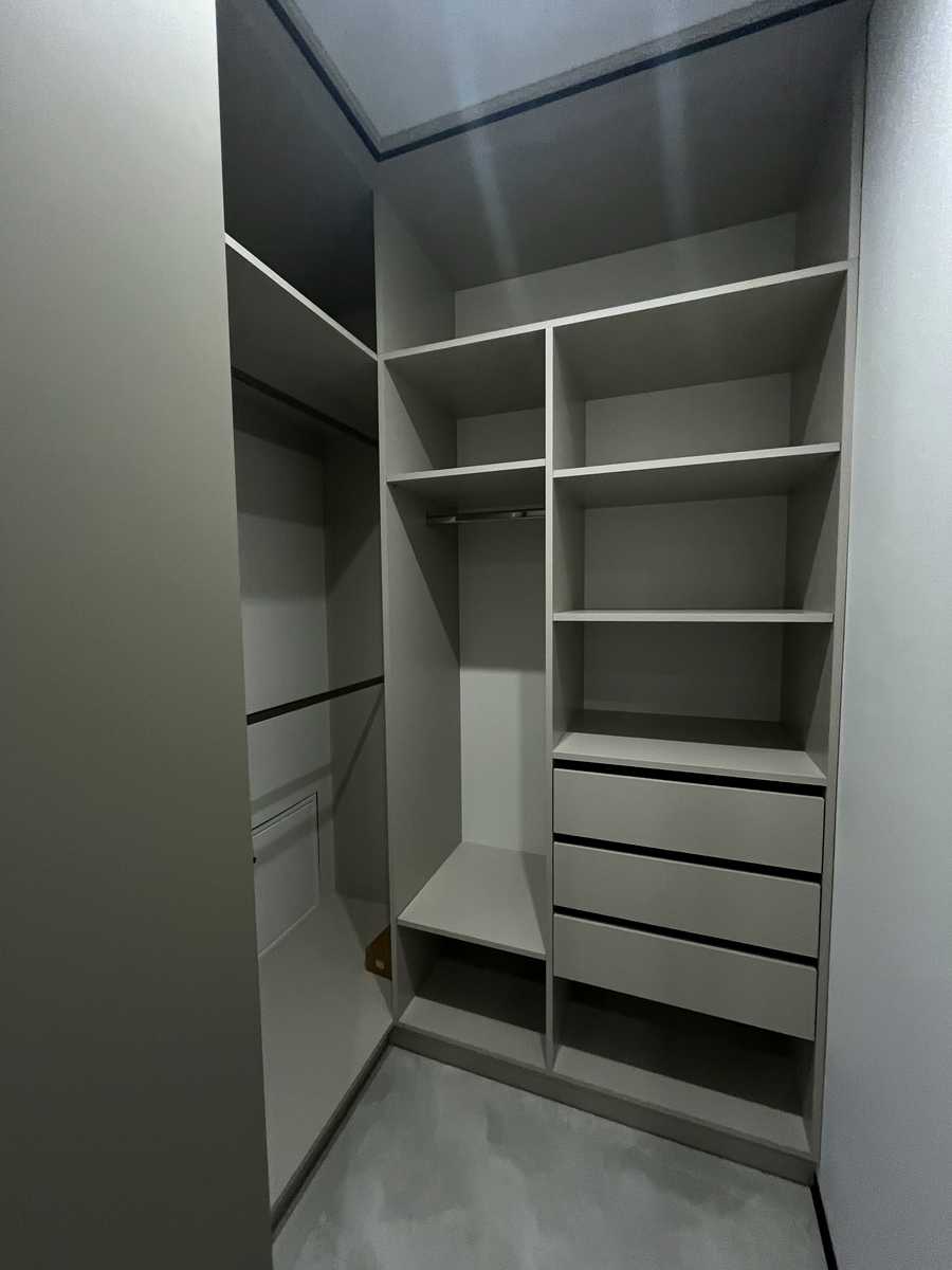 1878943701639799