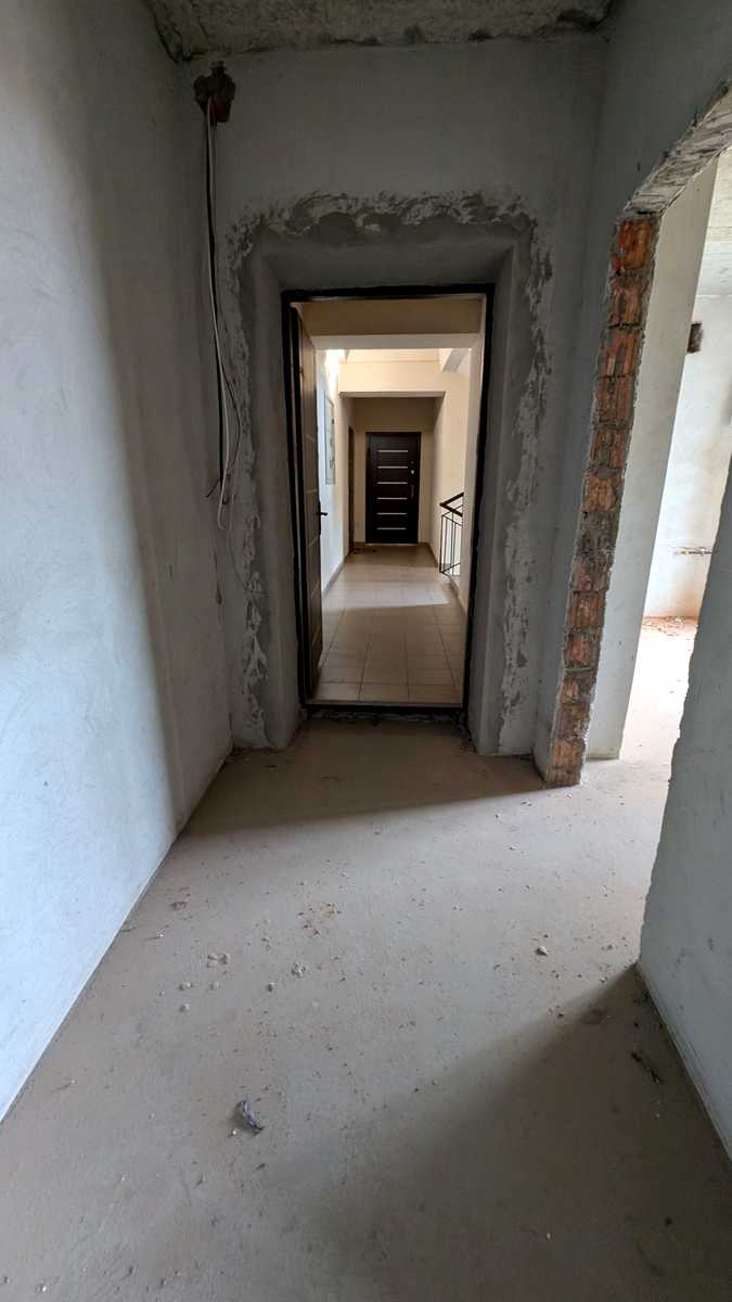 1878943793851729
