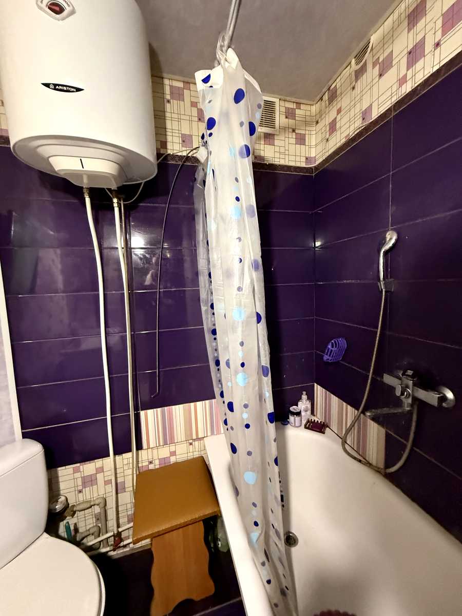 1878943929901058