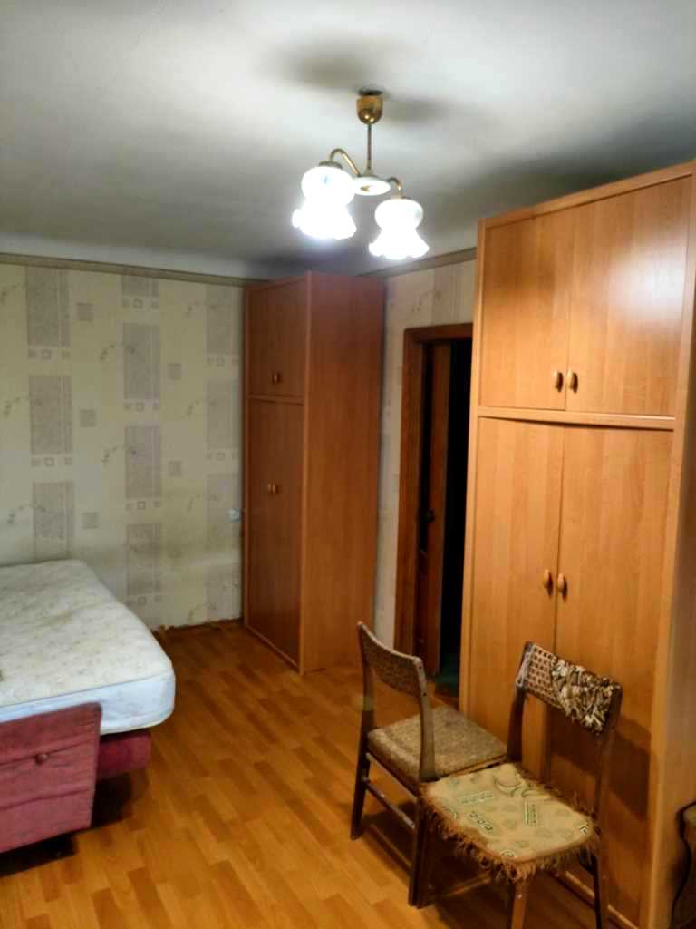 1878944473652621