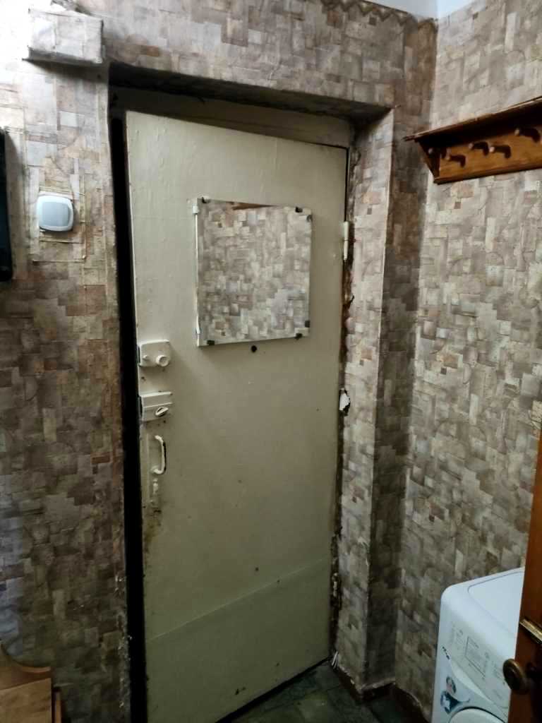 1878944473661712