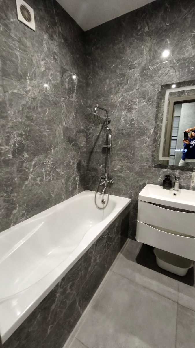 1878944662753559