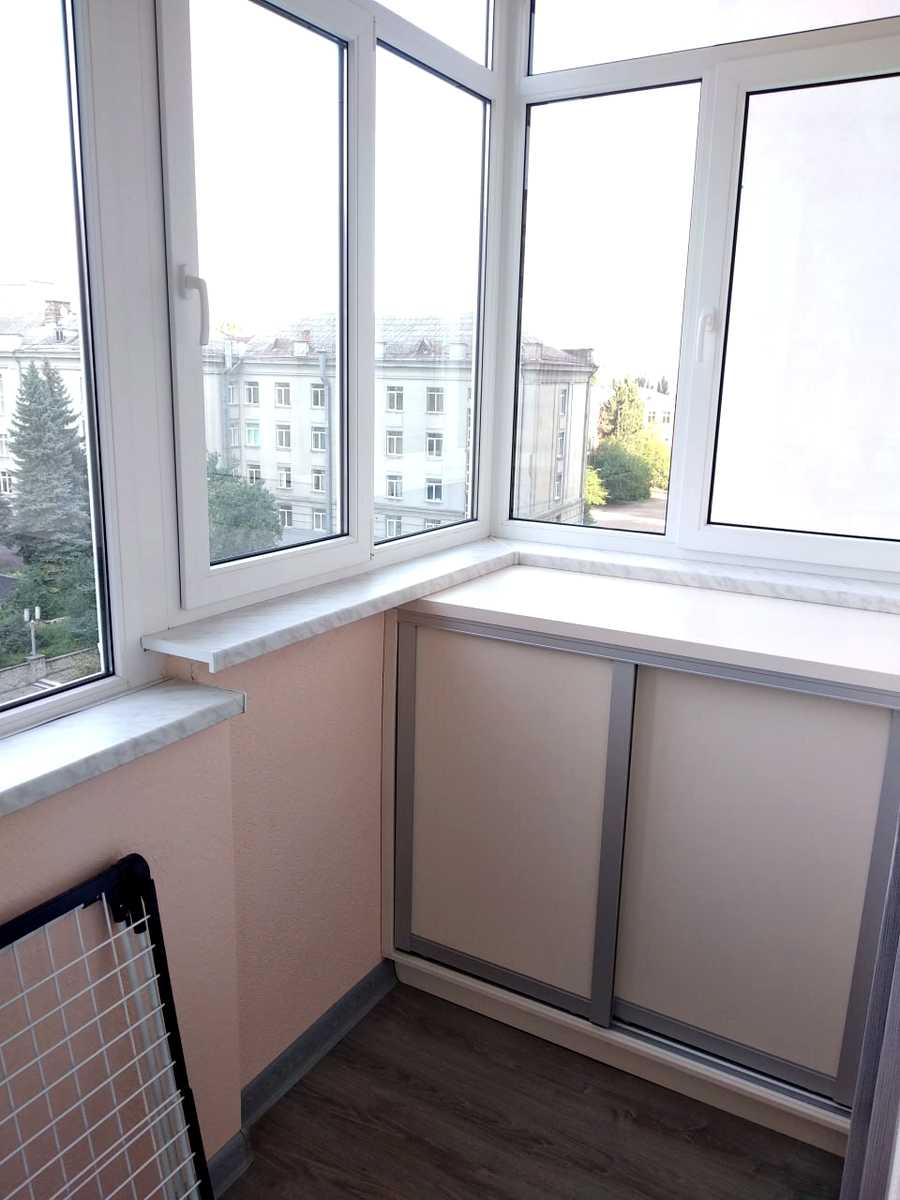 1878944971845971