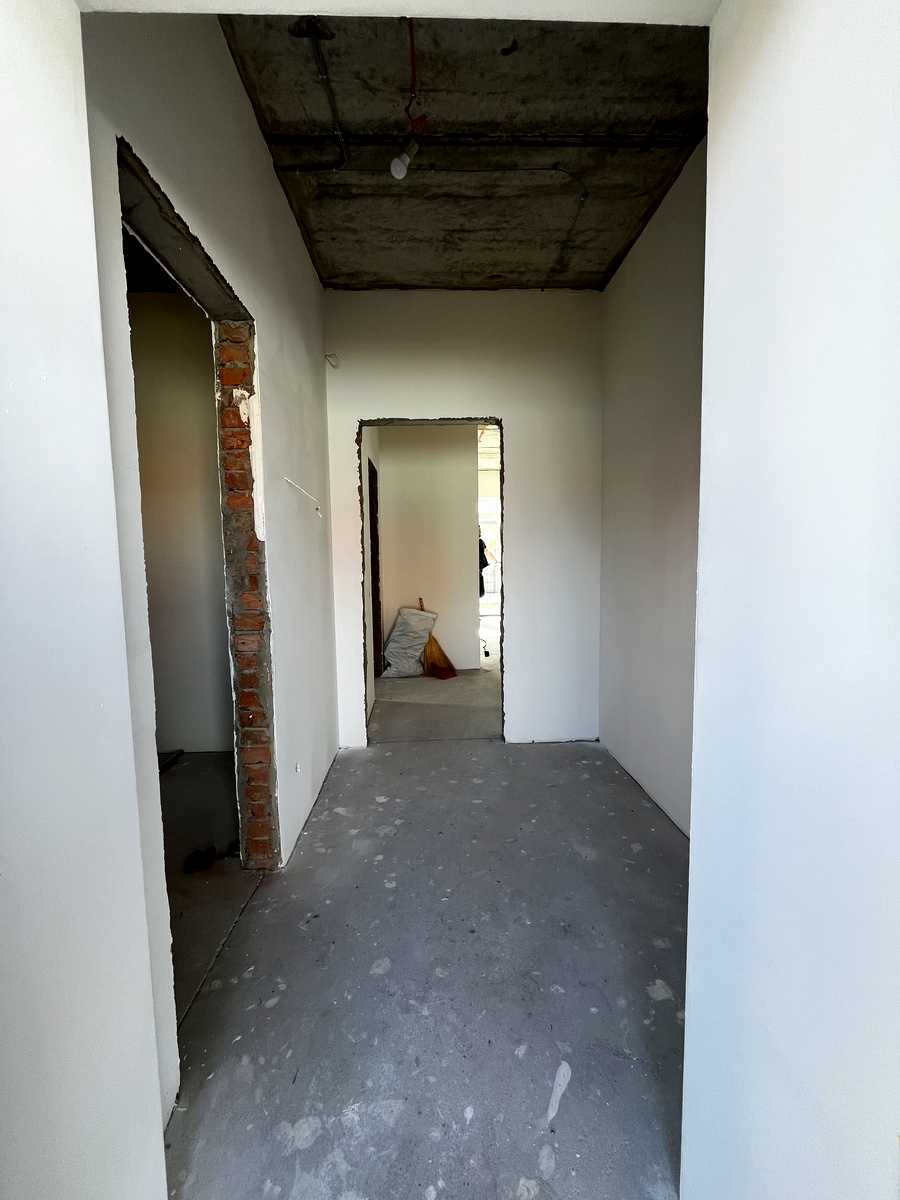 1878945081999870
