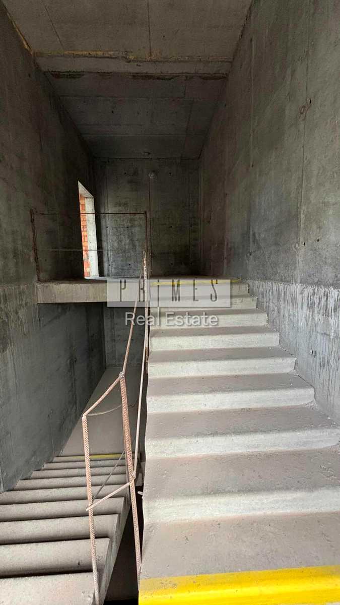 1878945765513061