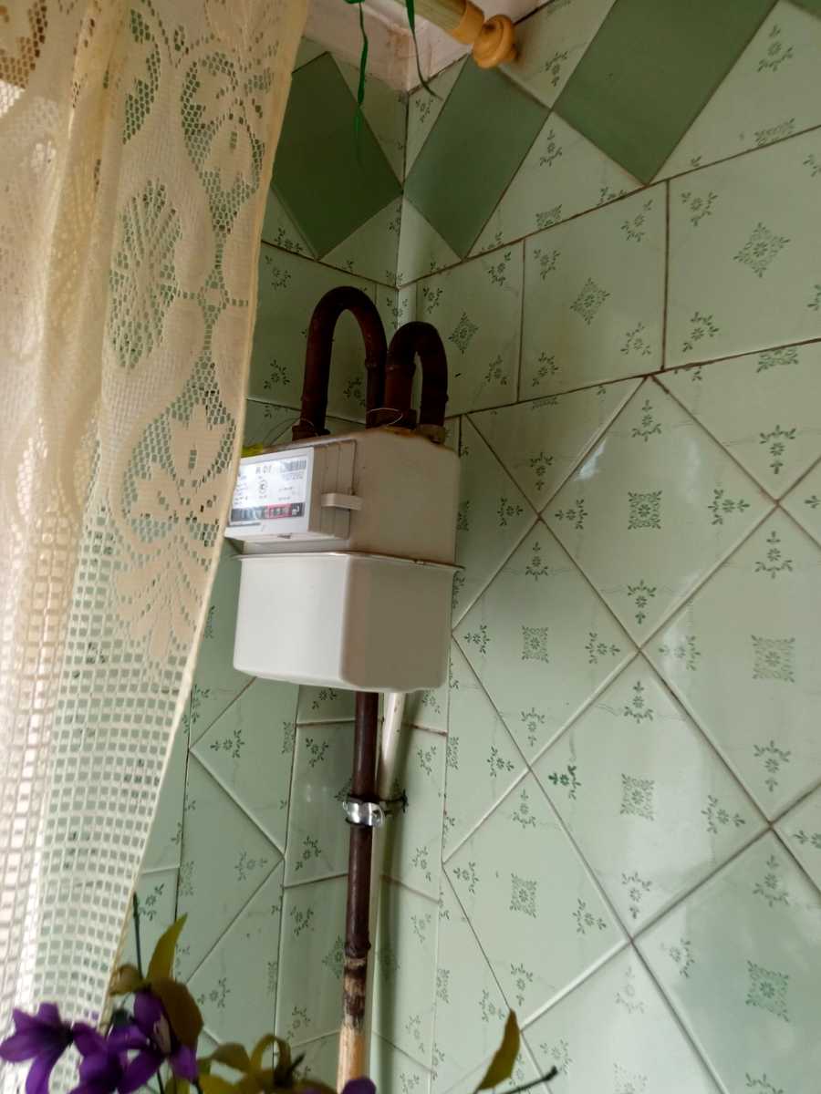 1878946034400216
