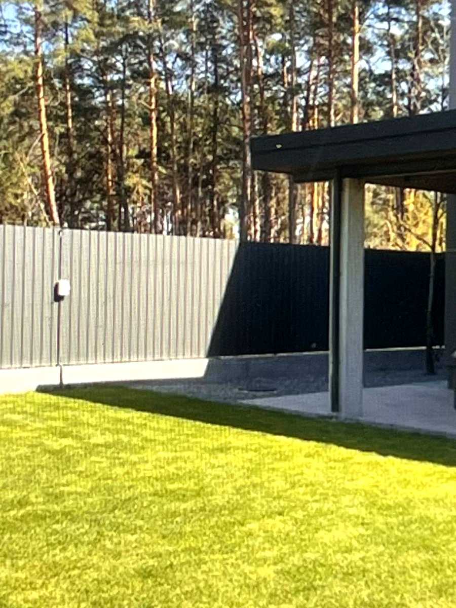 1878948472640701