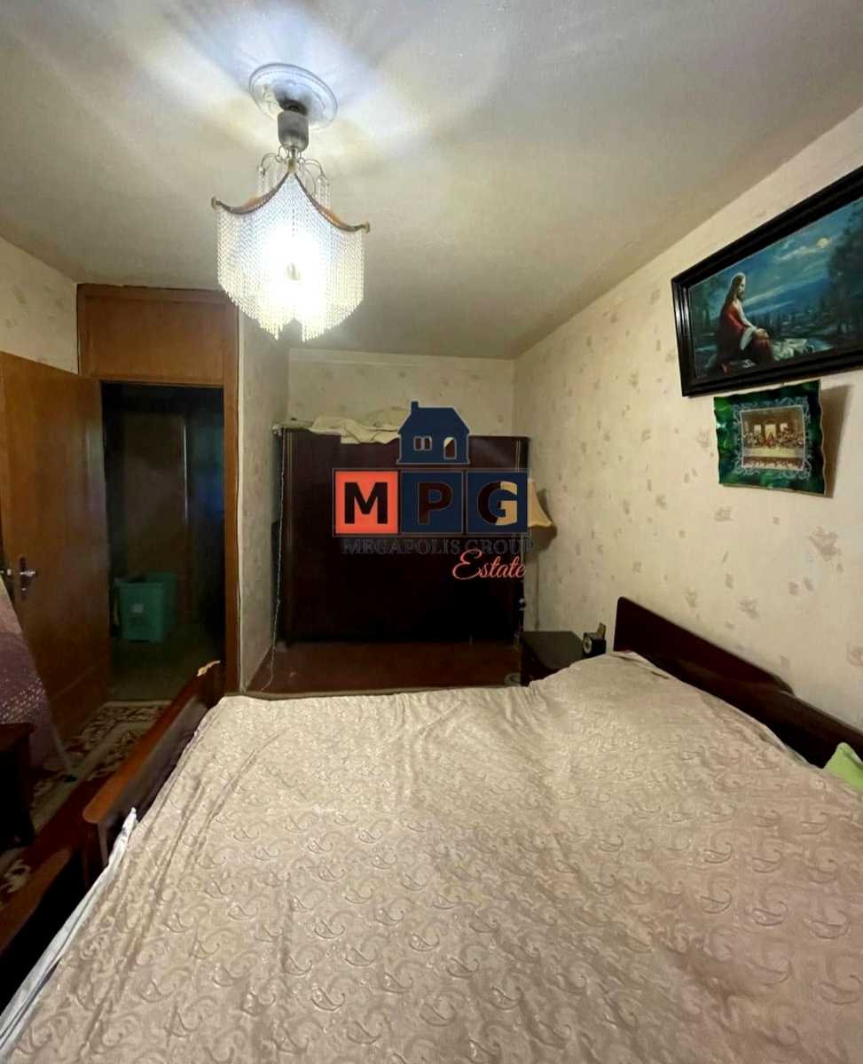 1878950226199699