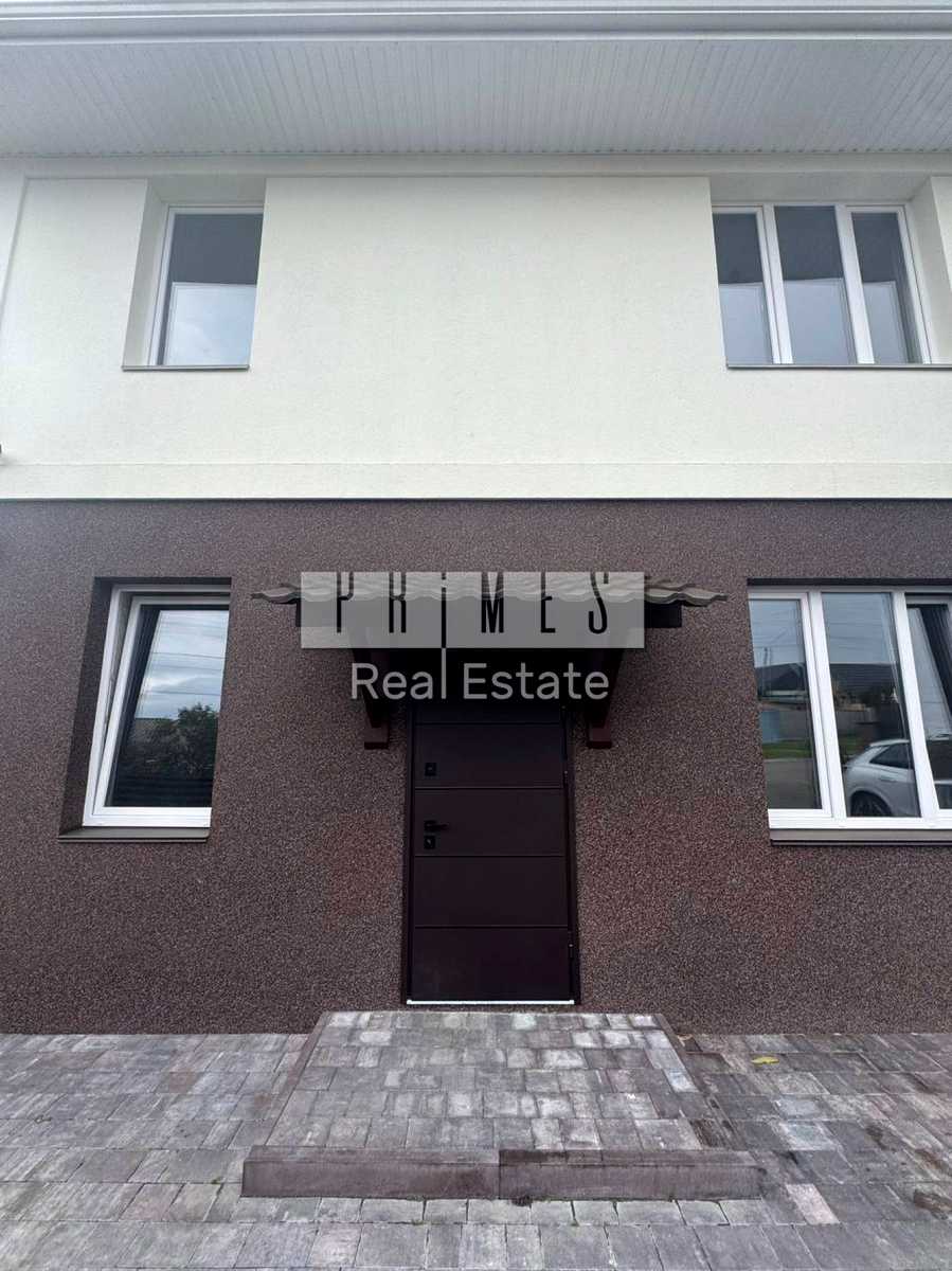 1878952634626855