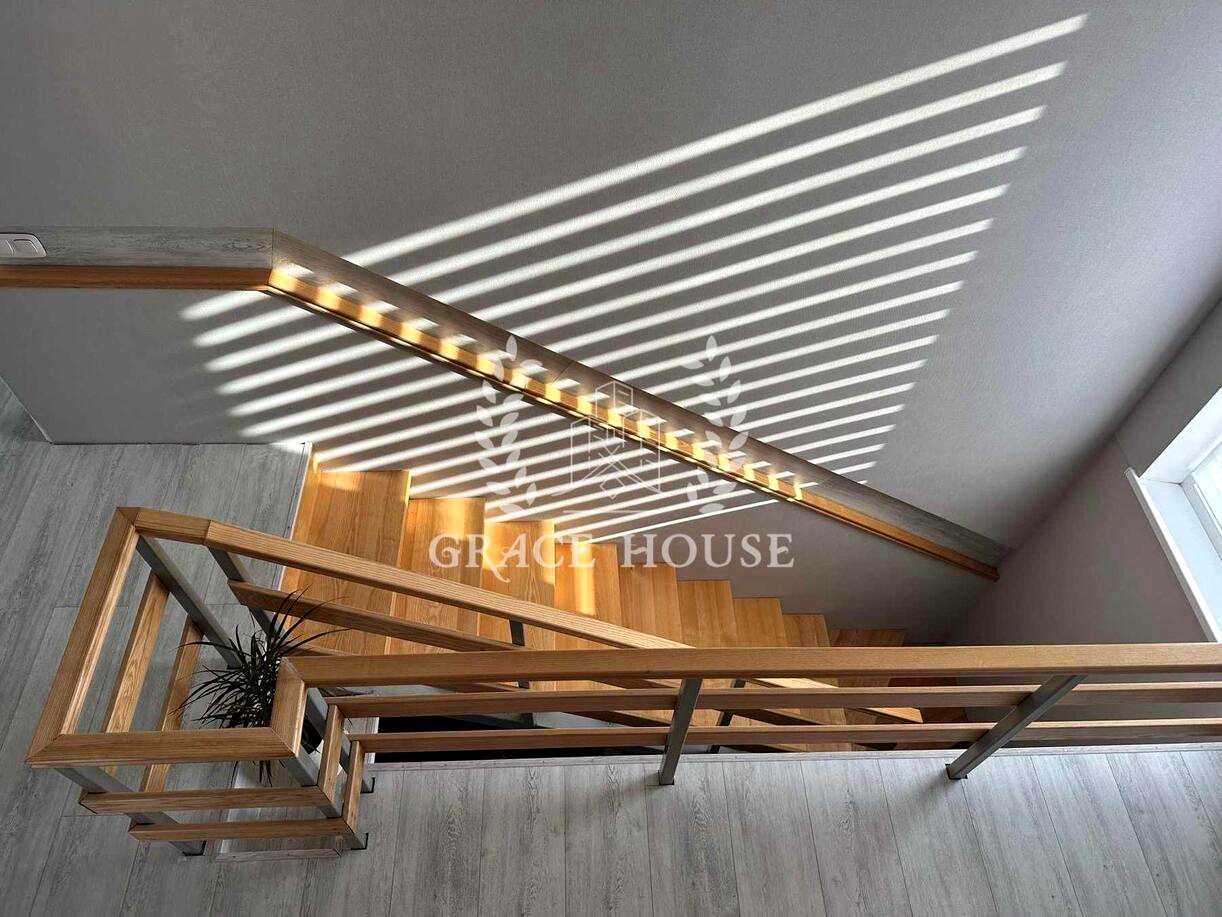 1878954453993739