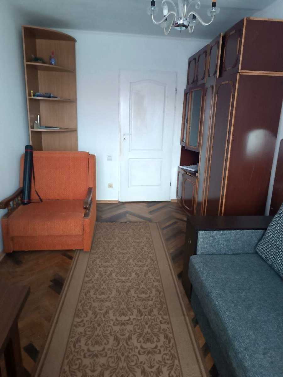 1878956726953830