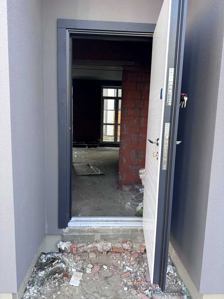 1878957002914197