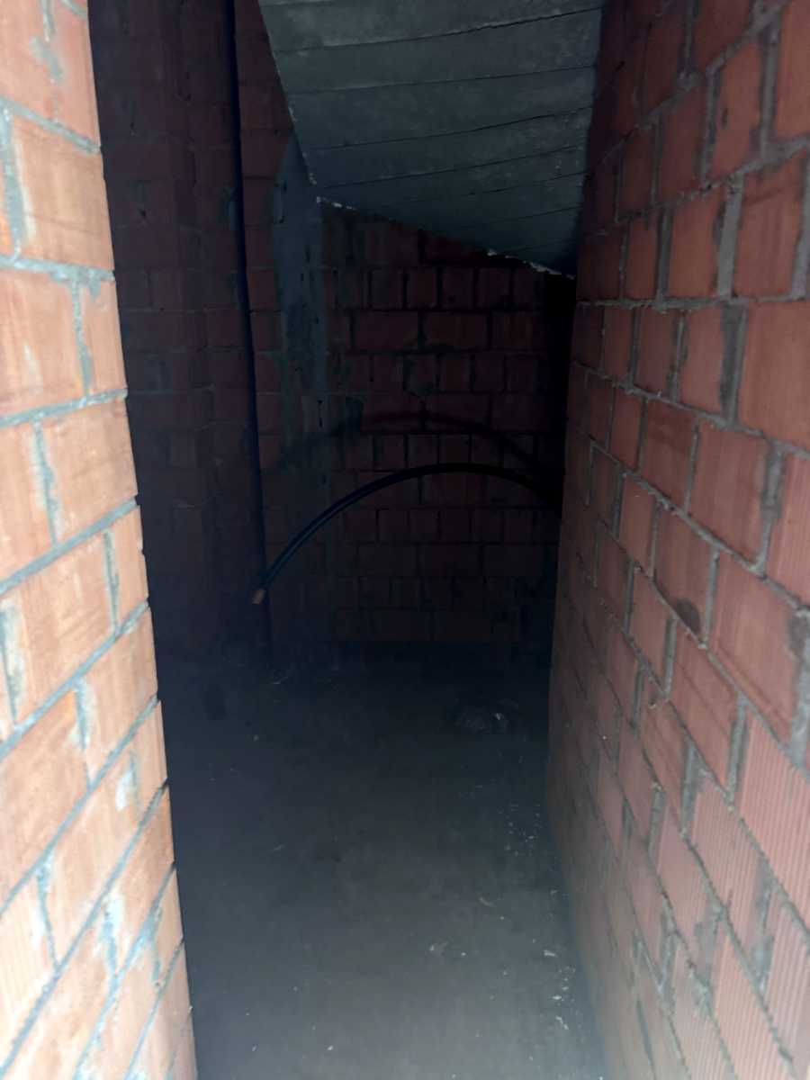 1878959392894350