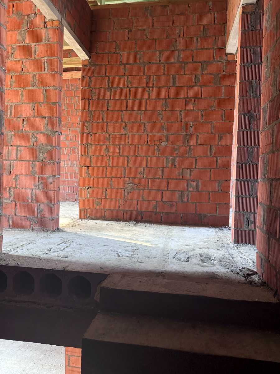 1878959410179631