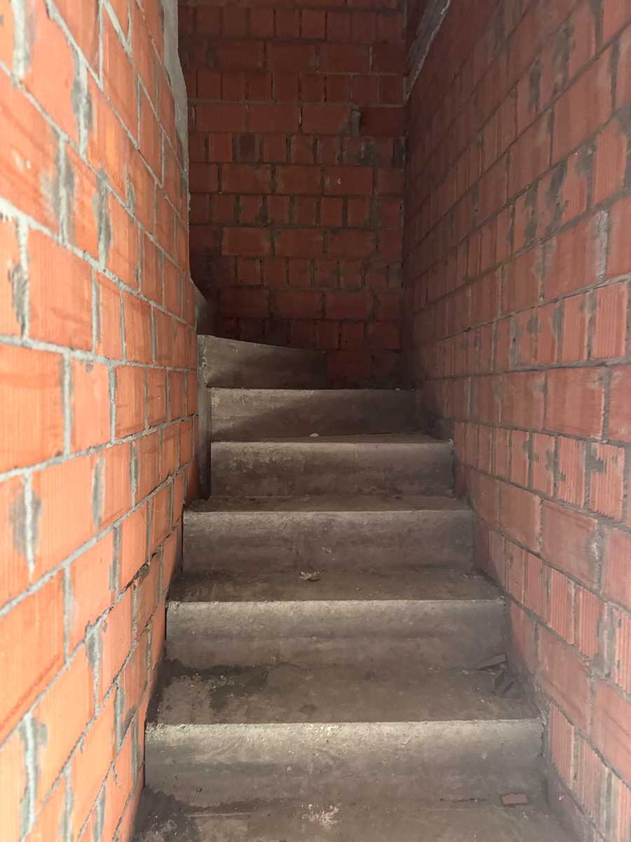 1878959411252705