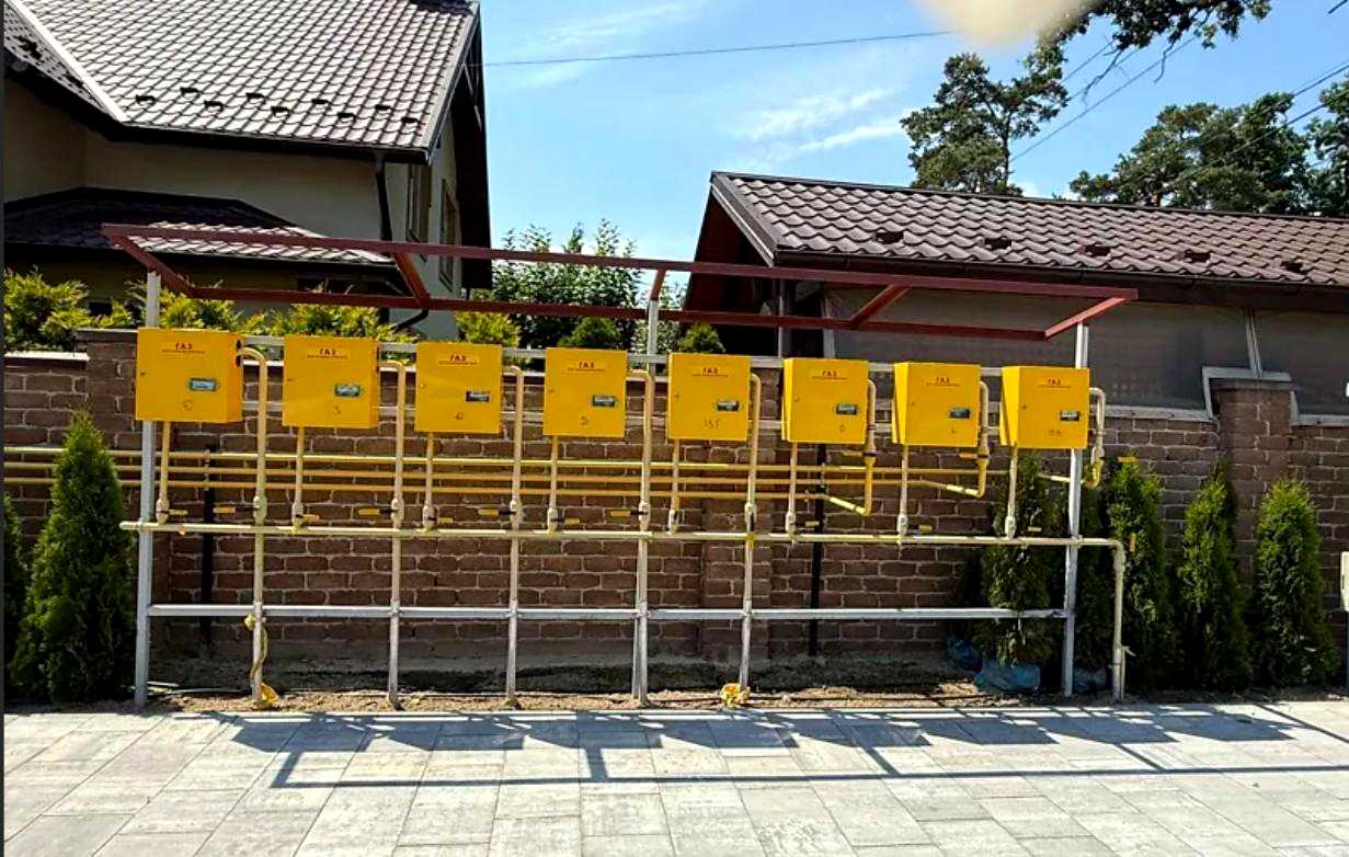 1878959838194104