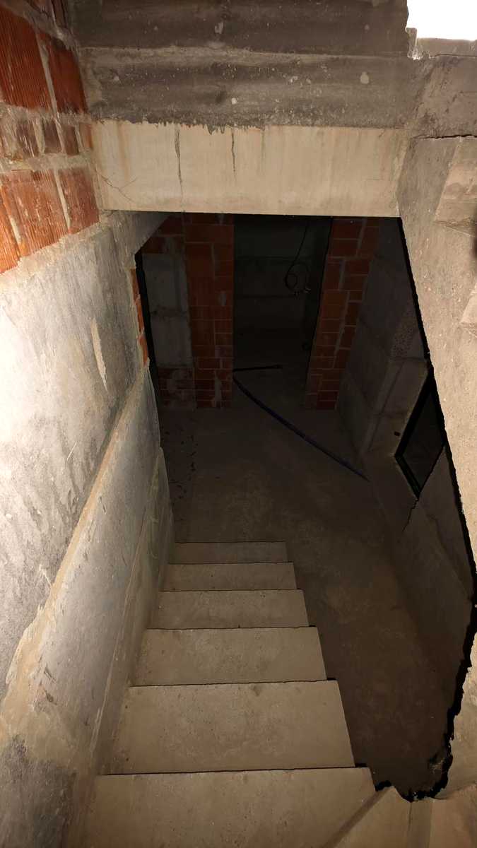 1878959839848122