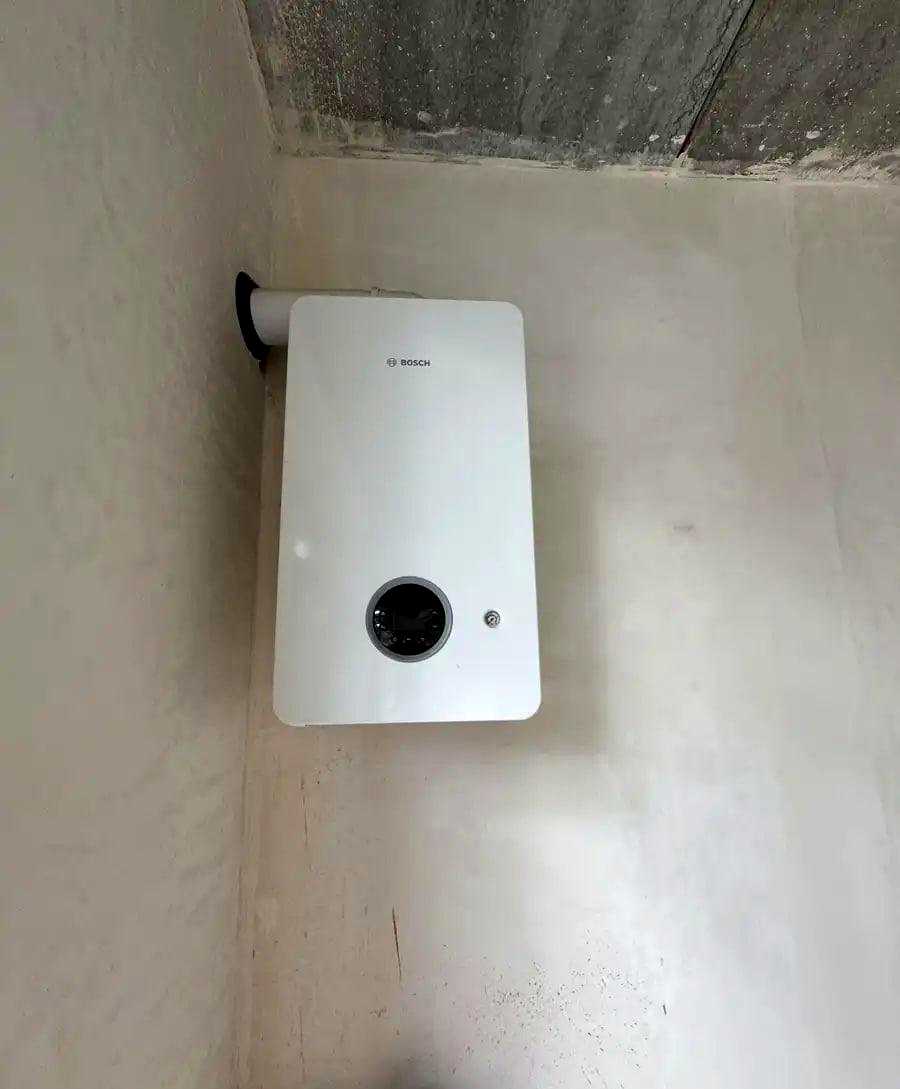 1878959845205530